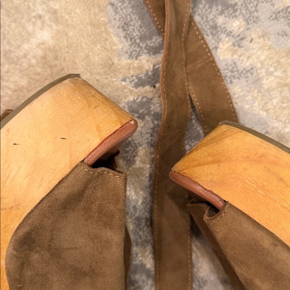 Free People Clog Touch The Sky Wrap Platform Sandal Suede 
Size:37 - Picture 13 of 14